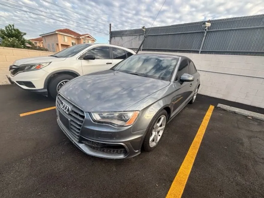2016 Audi A3 1.8T Premium photo 1