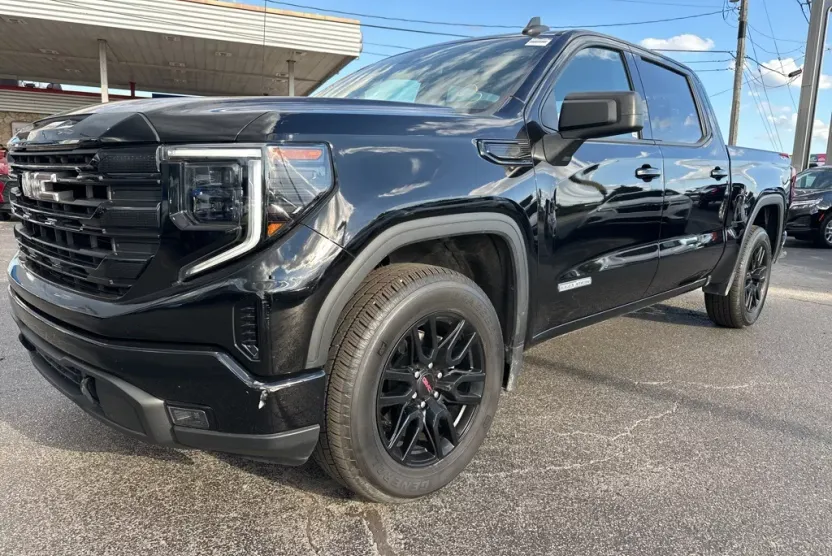2022 Gmc Sierra 1500 Elevation photo 1