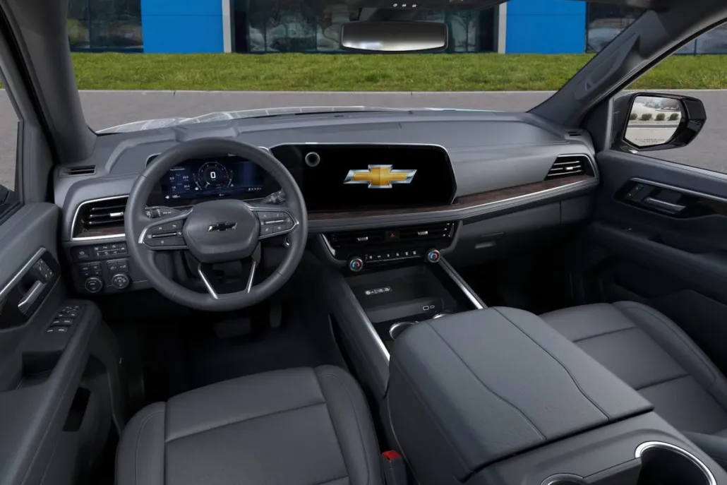 2025 Chevrolet Tahoe Z71 photo 1
