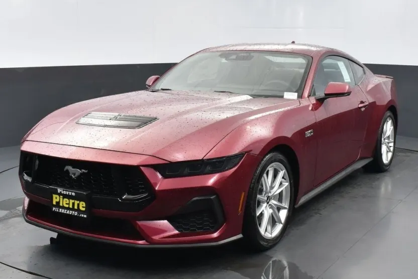 2025 Ford Mustang GT Premium photo 1