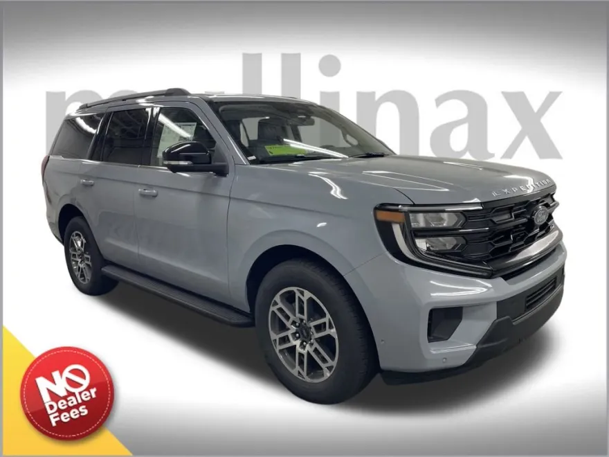 2025 Ford Expedition photo 1