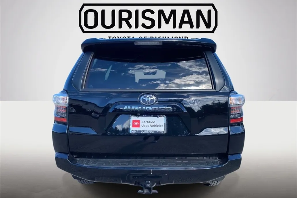 2022 Toyota 4Runner SR5 Premium photo 1