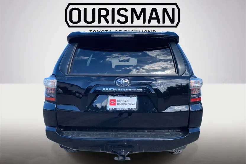 2022 Toyota 4Runner SR5 Premium photo 1