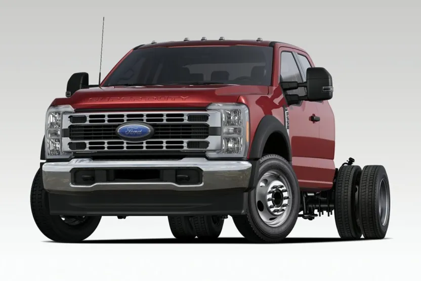 2024 Ford F-550 photo 1