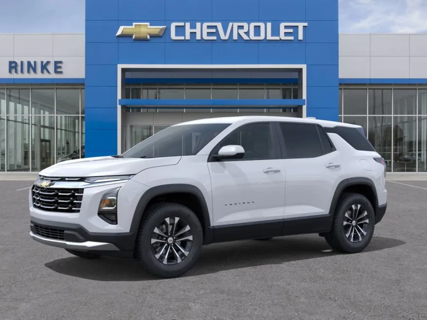 2026 Chevrolet Equinox LT photo 1