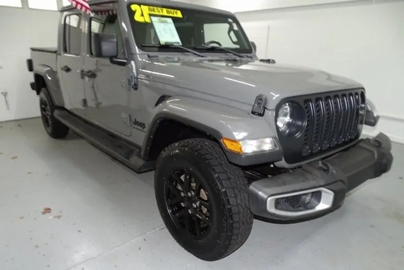 2021 Jeep Gladiator Sport photo 1