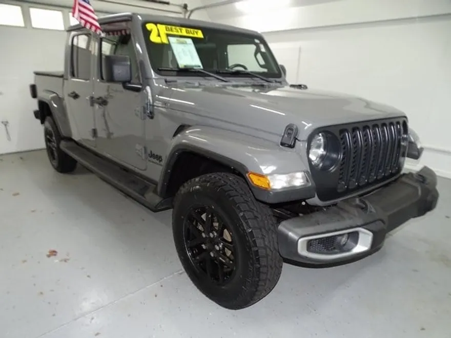 2021 Jeep Gladiator Sport photo 1