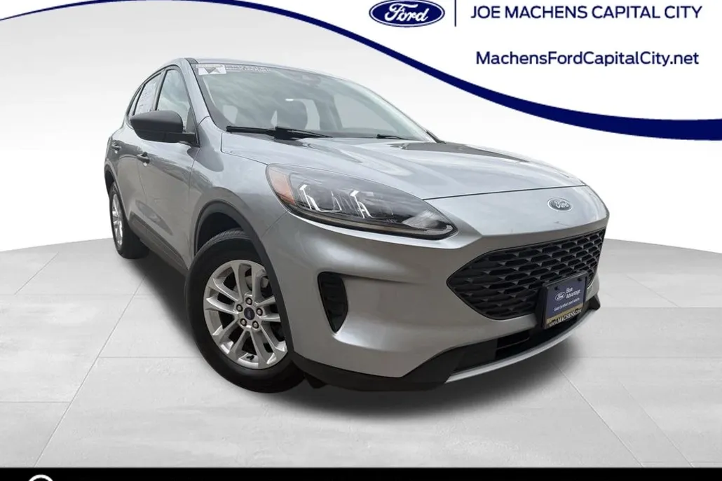 2022 Ford Escape S photo 1