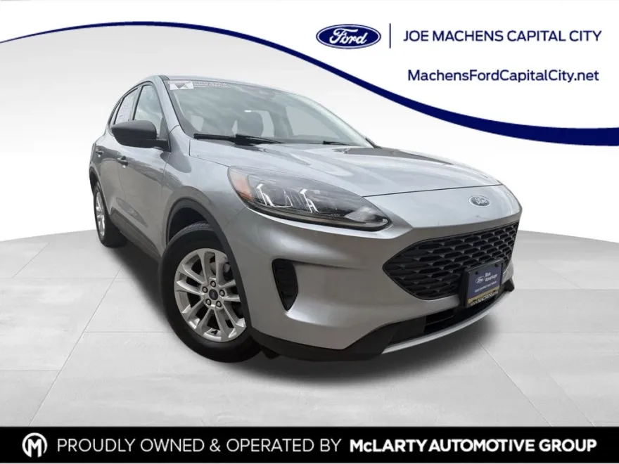 2022 Ford Escape S photo 1