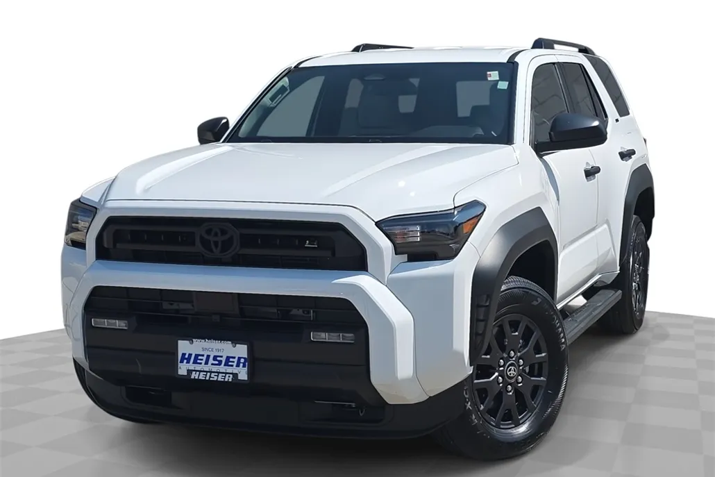 2025 Toyota 4Runner SR5 4WD photo 1