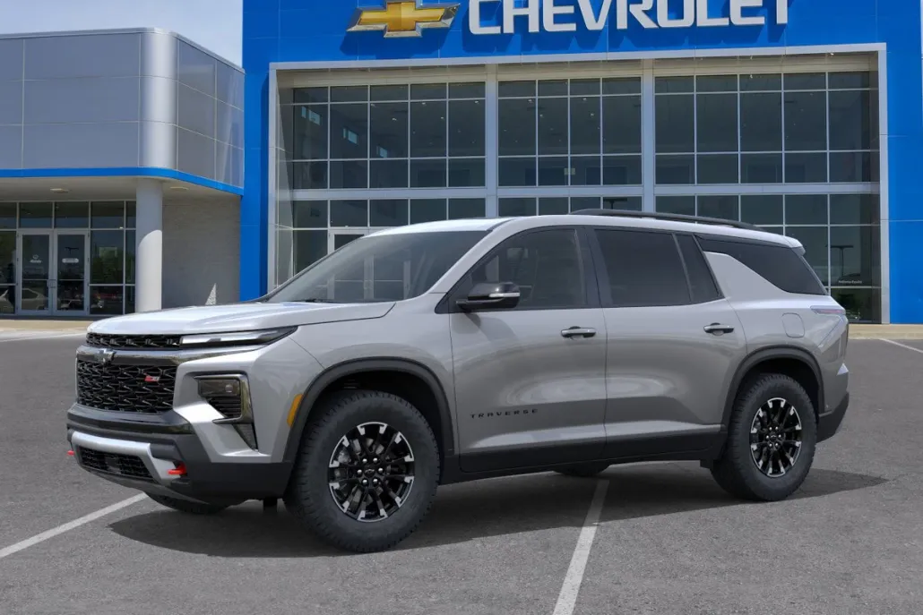 2026 Chevrolet Traverse Z71 photo 1