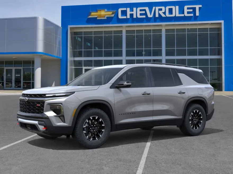 2026 Chevrolet Traverse Z71 photo 1