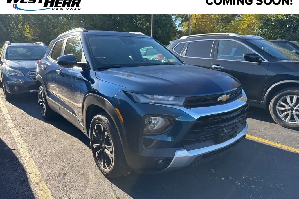 2021 Chevrolet Trailblazer LT photo 1