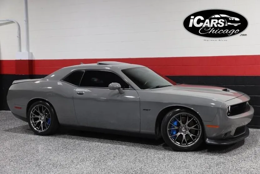 2017 Dodge Challenger SRT8 392 photo 1