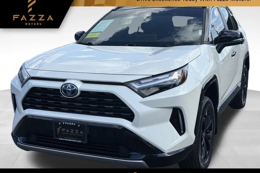 2022 Toyota RAV4 Hybrid XSE photo 1
