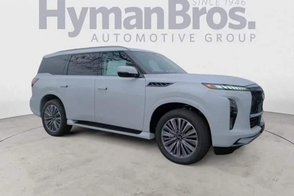 2025 Infiniti QX80 Luxe photo 1