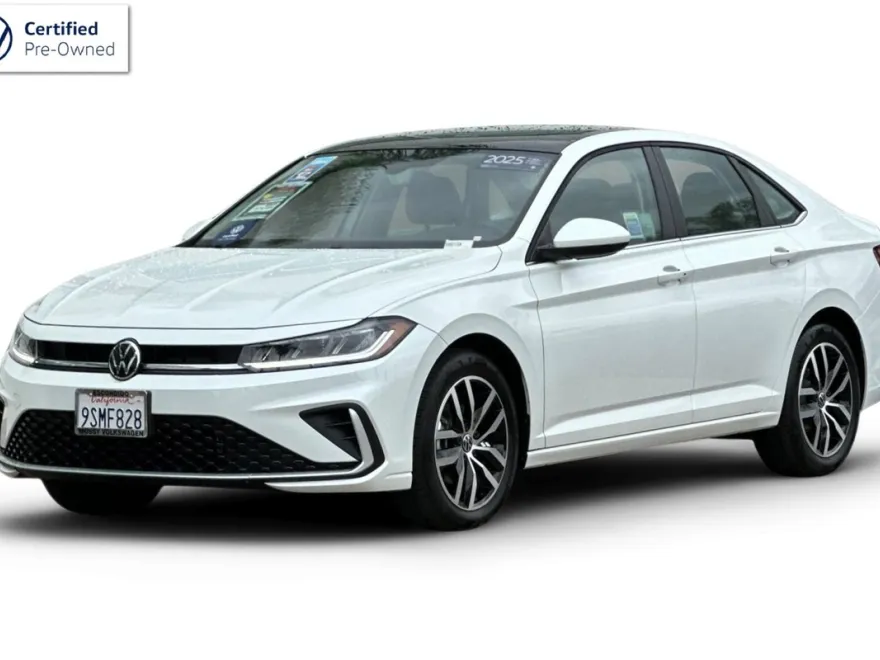 2025 Volkswagen Jetta 1.5T SE photo 1