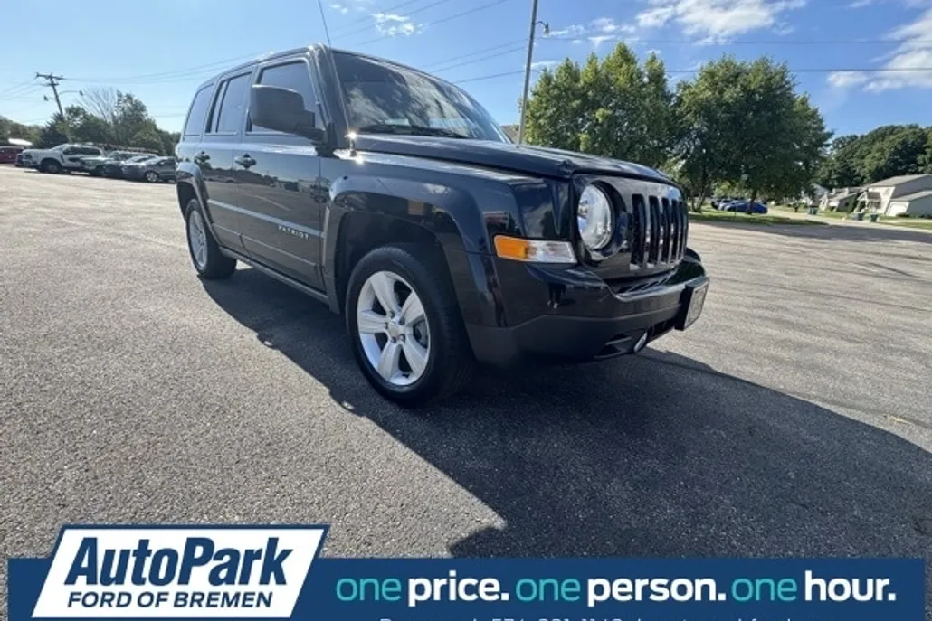 2017 Jeep Patriot Latitude photo 1