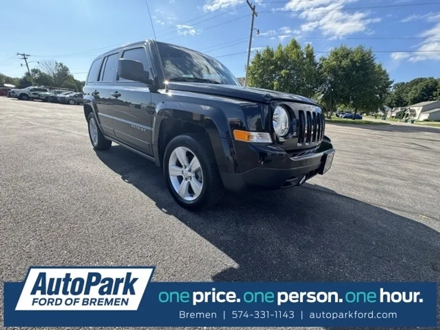 2017 Jeep Patriot Latitude photo 1