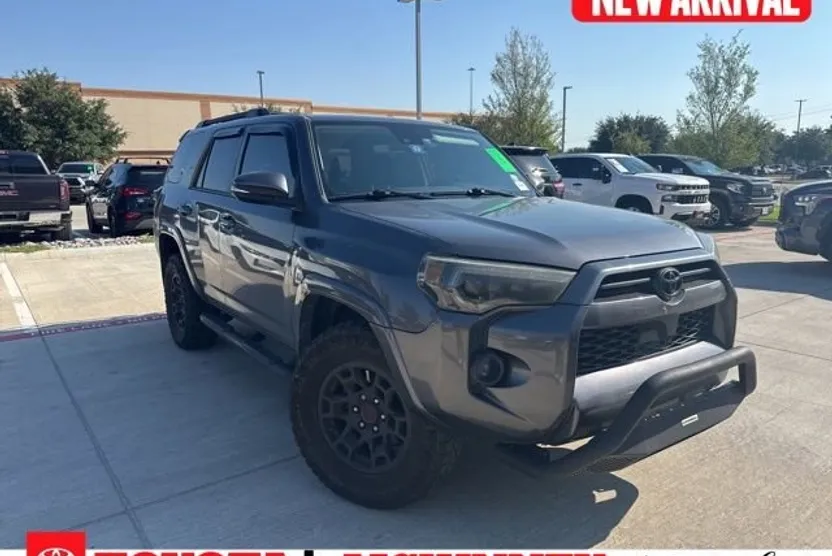 2020 Toyota 4Runner Base photo 1