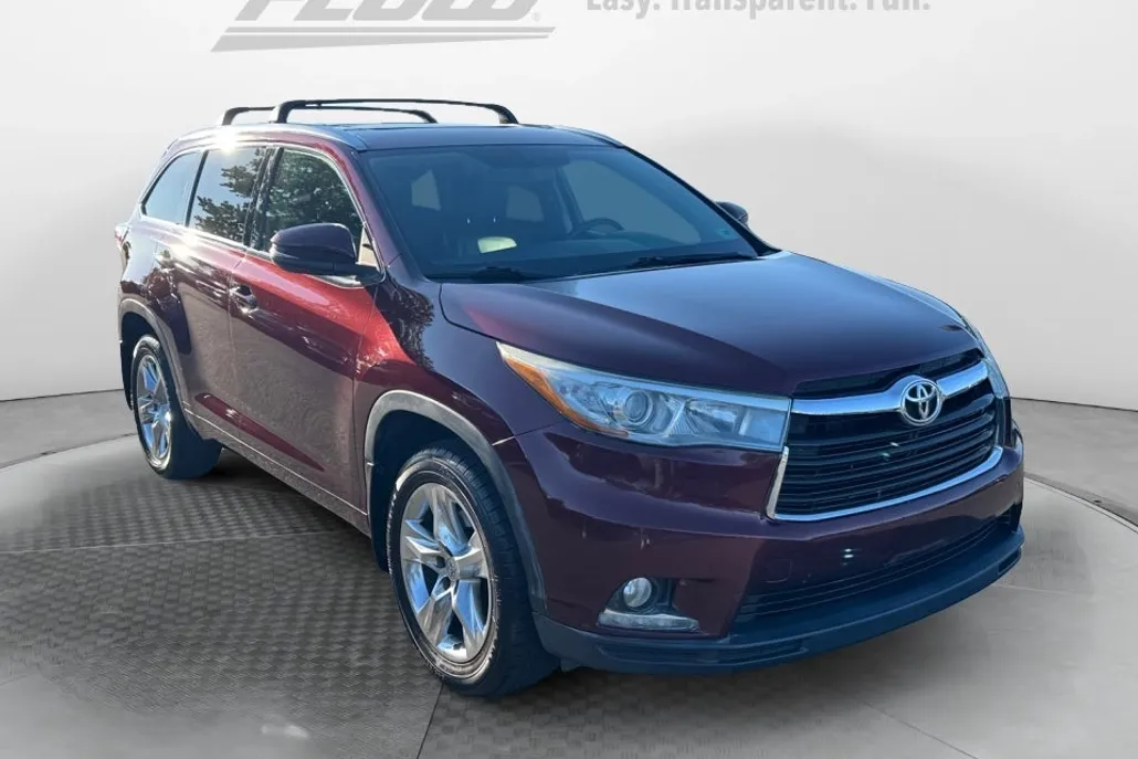 2015 Toyota Highlander Limited photo 1