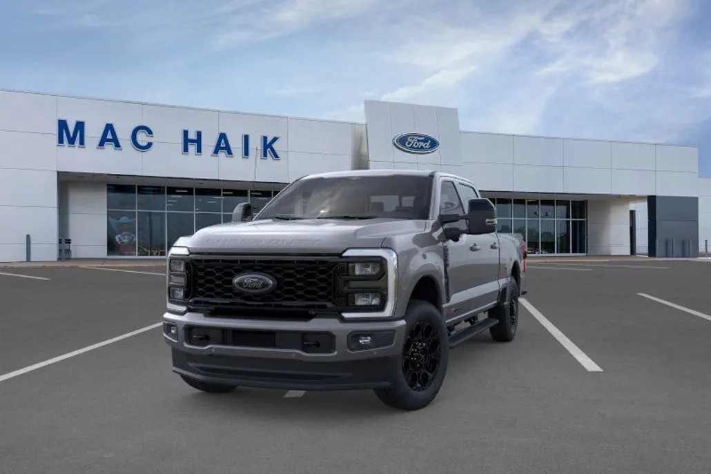 2026 Ford F-250 Lariat photo 1