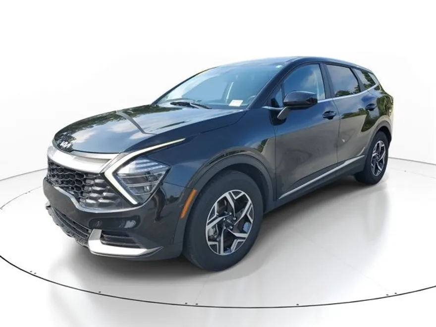 2024 Kia Sportage LX photo 1