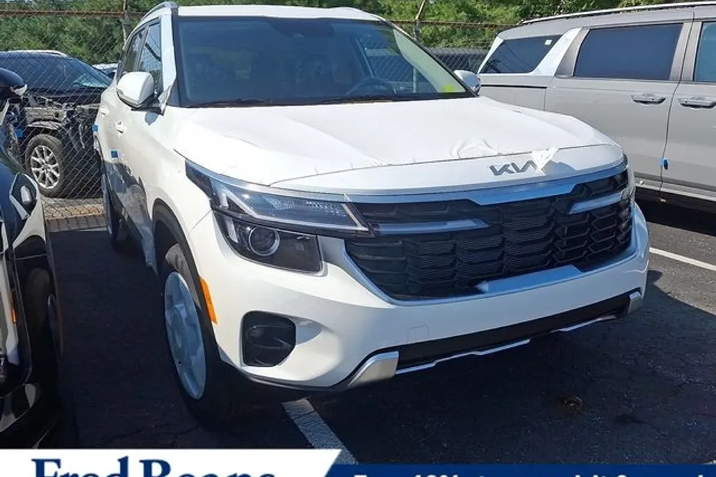 2026 Kia Seltos S photo 1