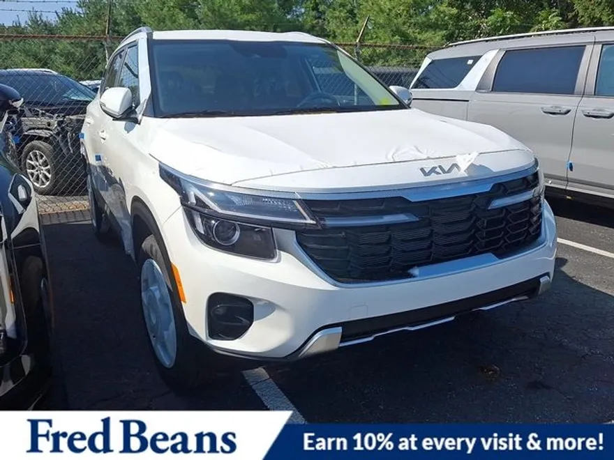 2026 Kia Seltos S photo 1