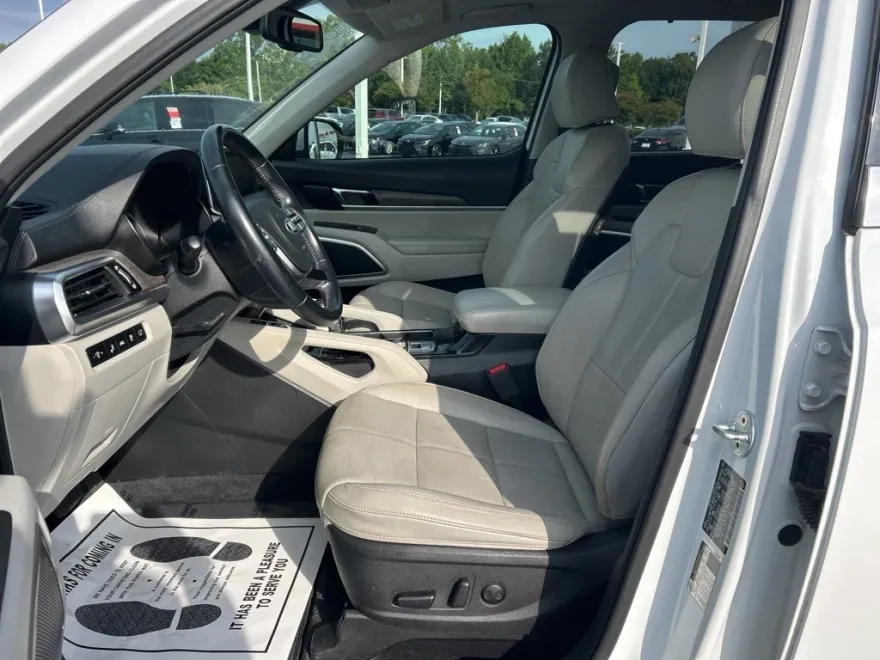 2020 Kia Telluride EX photo 1
