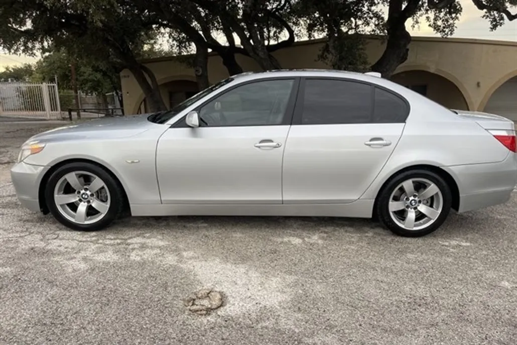 2007 Bmw 525i photo 1
