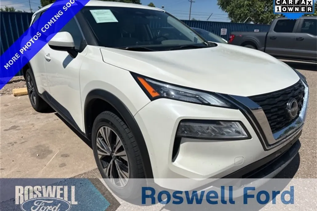 2023 Nissan Rogue SV photo 1