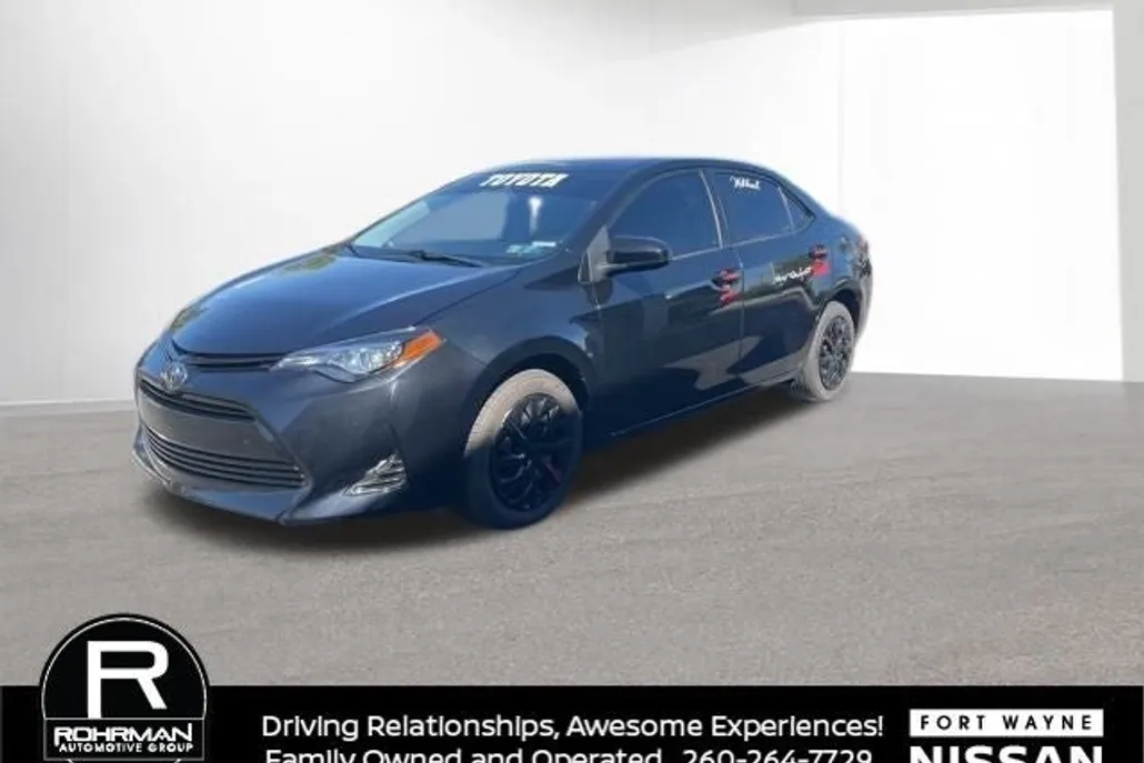 2019 Toyota Corolla L photo 1