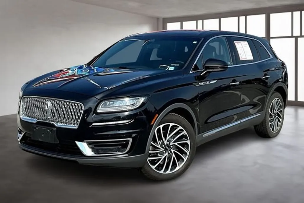 2019 Lincoln Nautilus Reserve photo 1