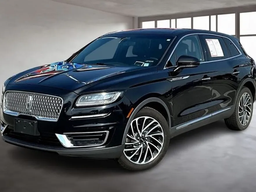 2019 Lincoln Nautilus Reserve photo 1