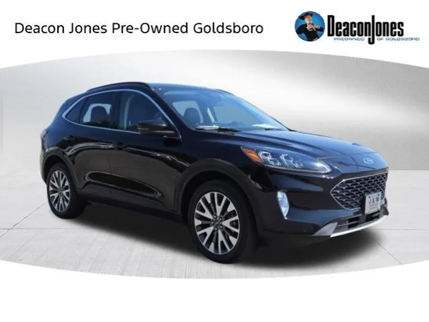 2020 Ford Escape Titanium photo 1