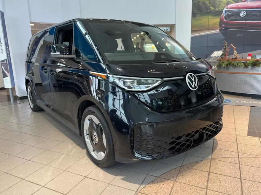 2025 Volkswagen ID. Buzz Pro S photo 1
