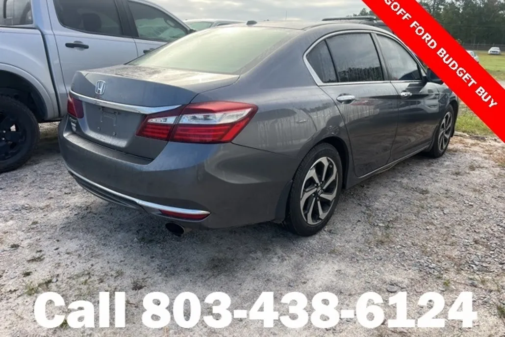 2017 Honda Accord EX photo 1