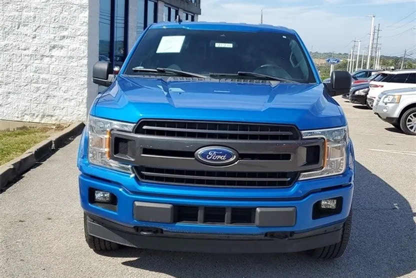 2019 Ford F-150 XLT photo 1