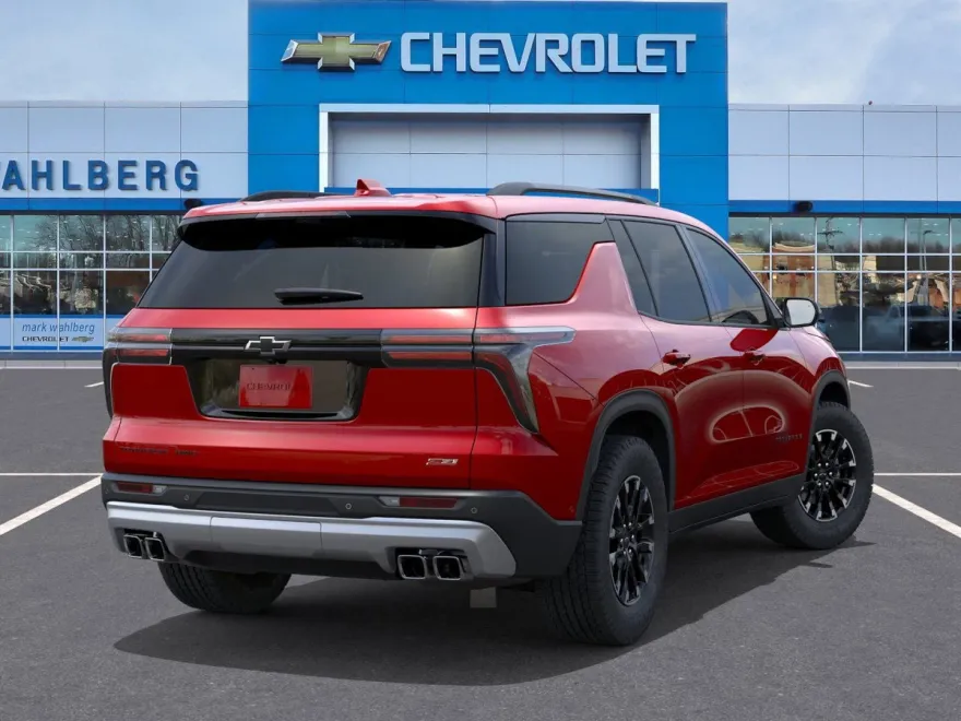 2025 Chevrolet Traverse Z71 photo 1