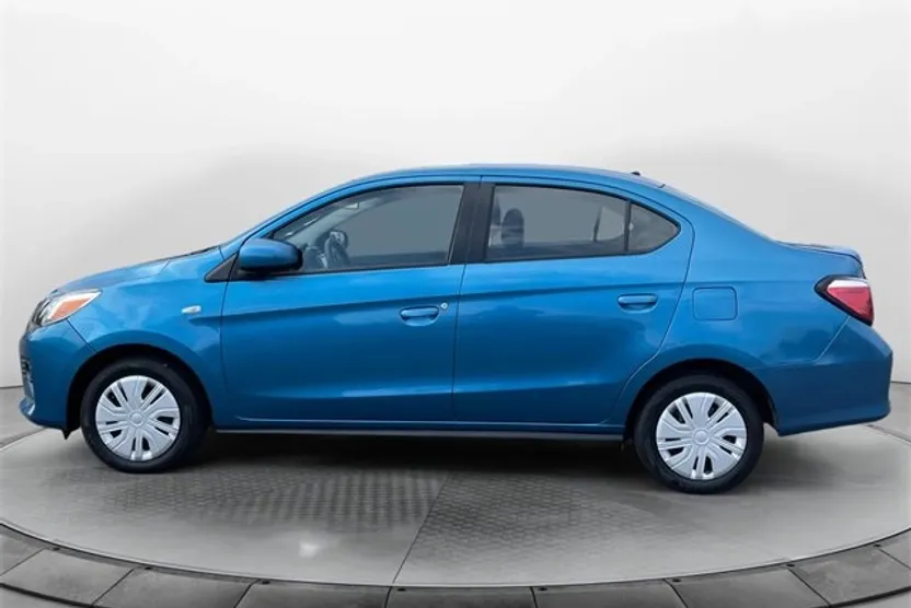2023 Mitsubishi Mirage G4 Black Edition photo 1
