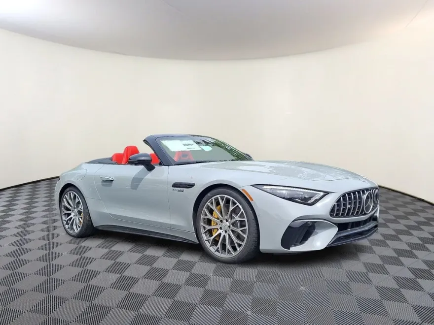 2025 Mercedes Benz SL 63 AMG photo 1