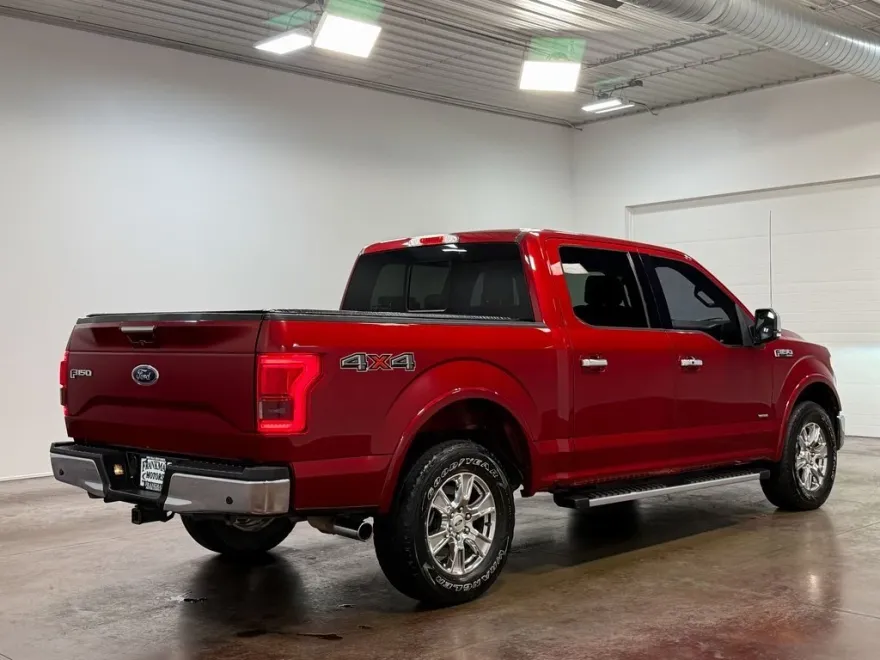2016 Ford F-150 Lariat photo 1