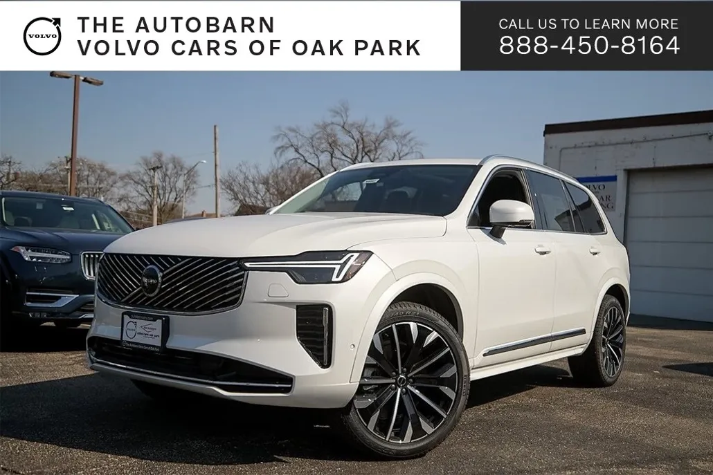 2025 Volvo XC90 Plus photo 1