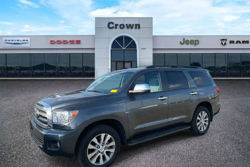 2016 Toyota Sequoia Limited photo 1