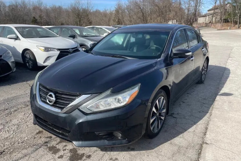 2016 Nissan Altima 2.5 SL photo 1