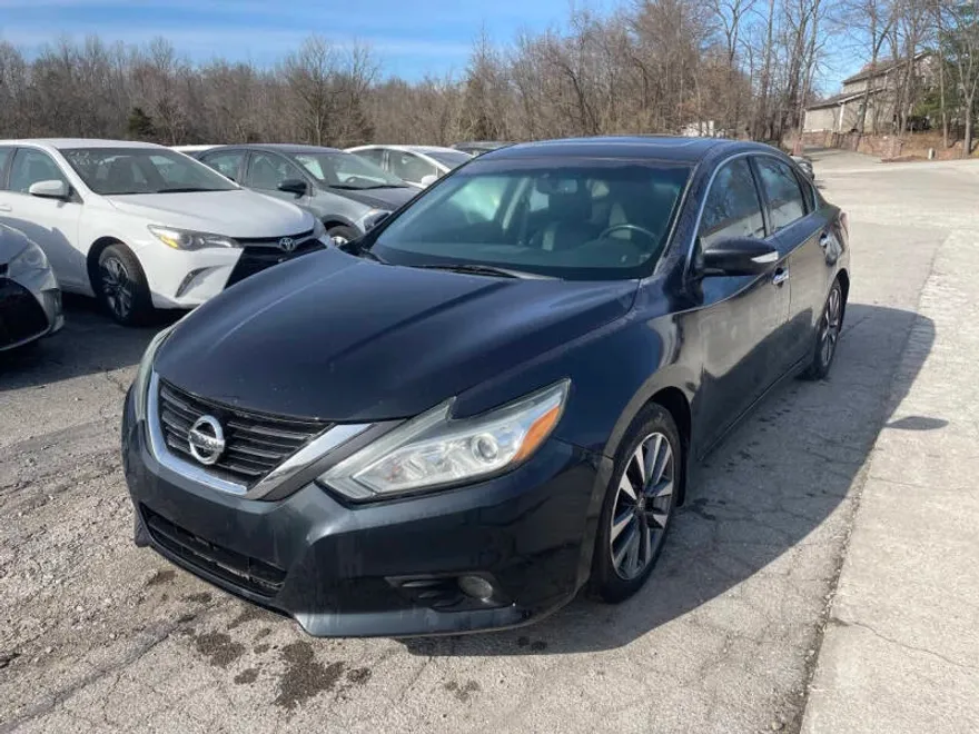 2016 Nissan Altima 2.5 SL photo 1