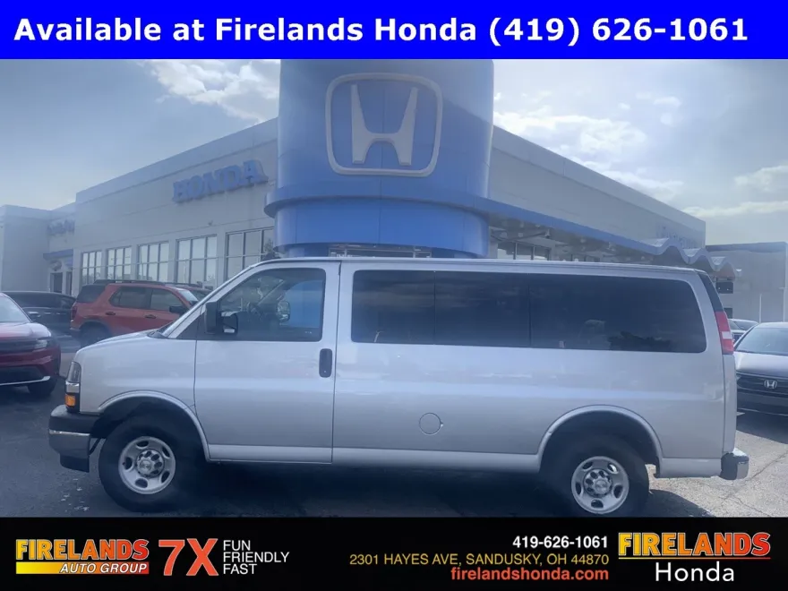 2023 Chevrolet Express 3500 LS Passenger Van photo 1