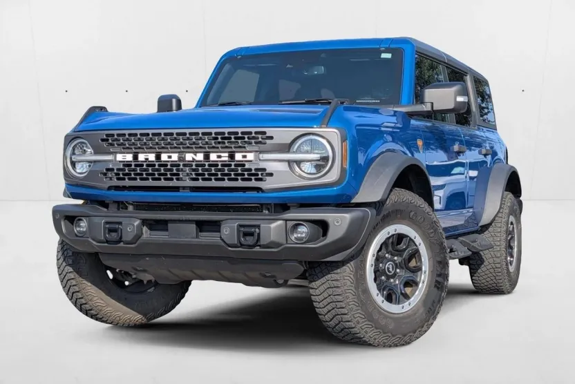 2022 Ford Bronco Badlands photo 1