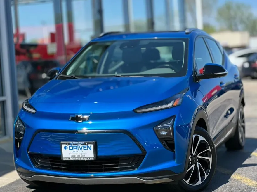 2022 Chevrolet Bolt EUV Premier photo 1